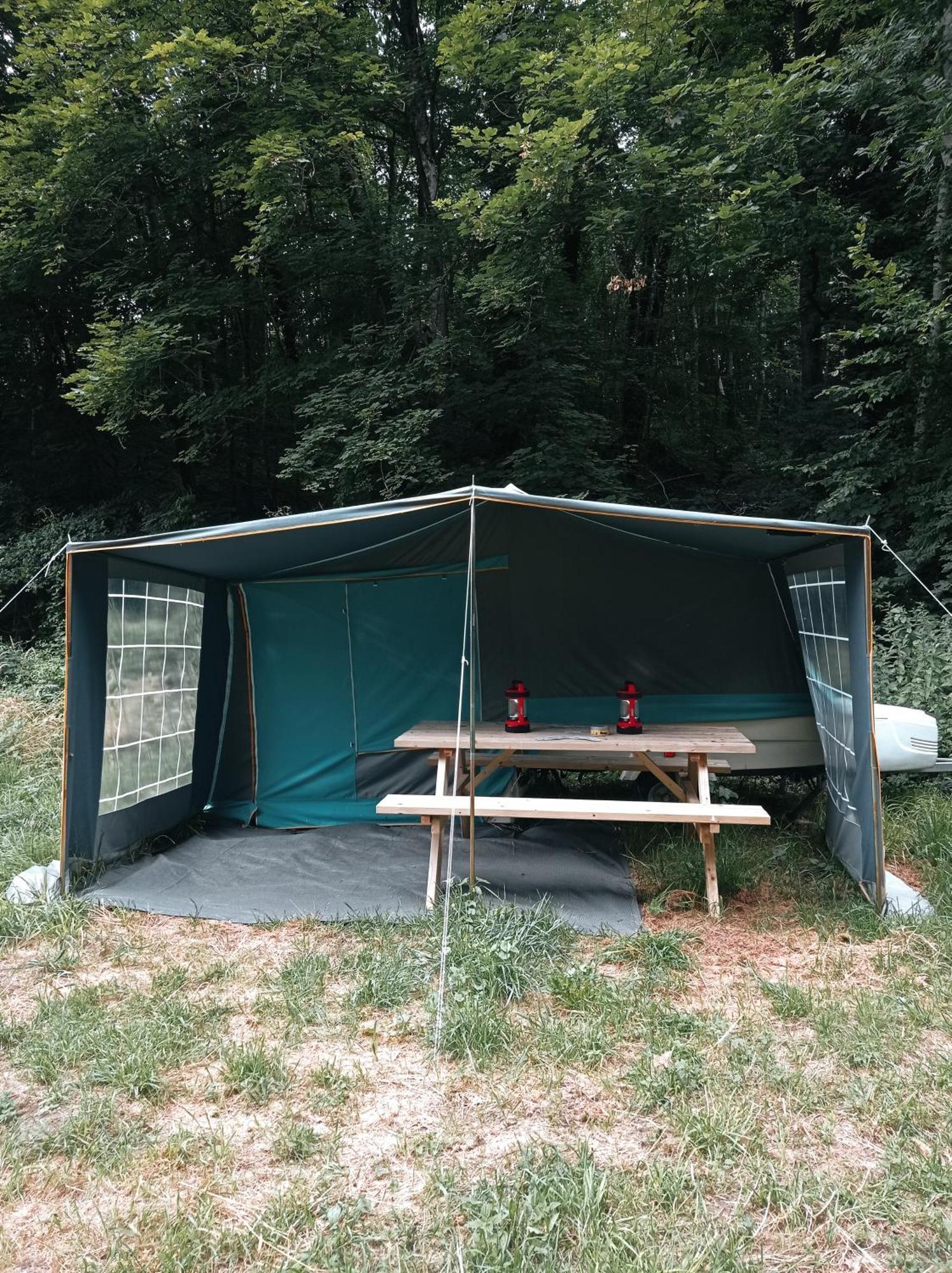 Chez Tombivouac